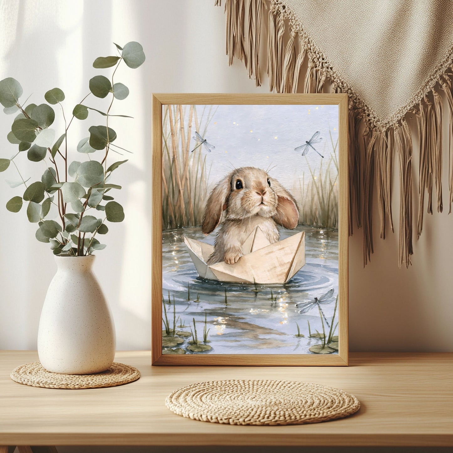 Hase im Papierboot Poster – Raumansicht 3