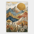 Boho Berglandschaft mit Goldsonne und Wildblumen im Vordergrund