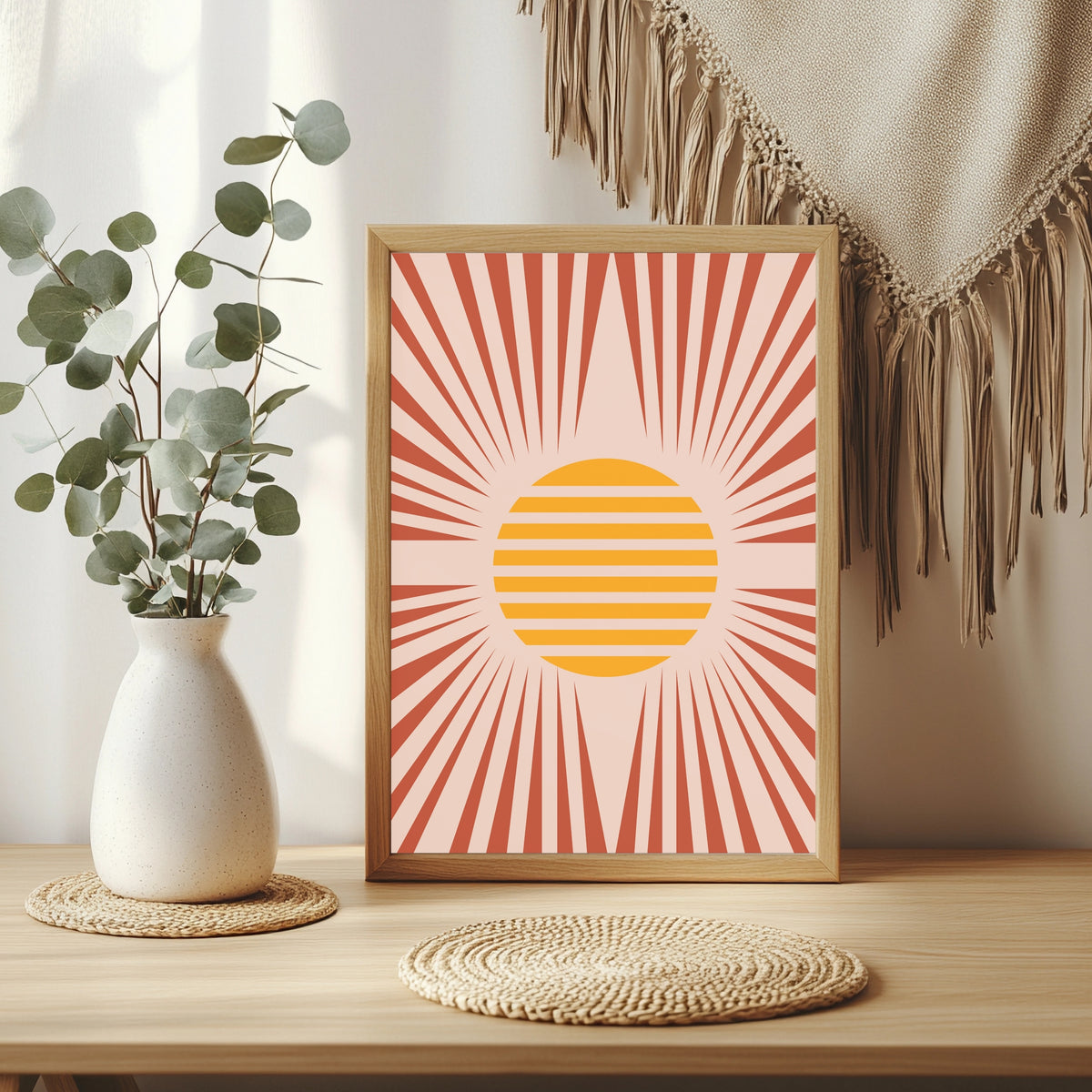 Grafische Sonne mit Strahlen Poster – Raumansicht 3