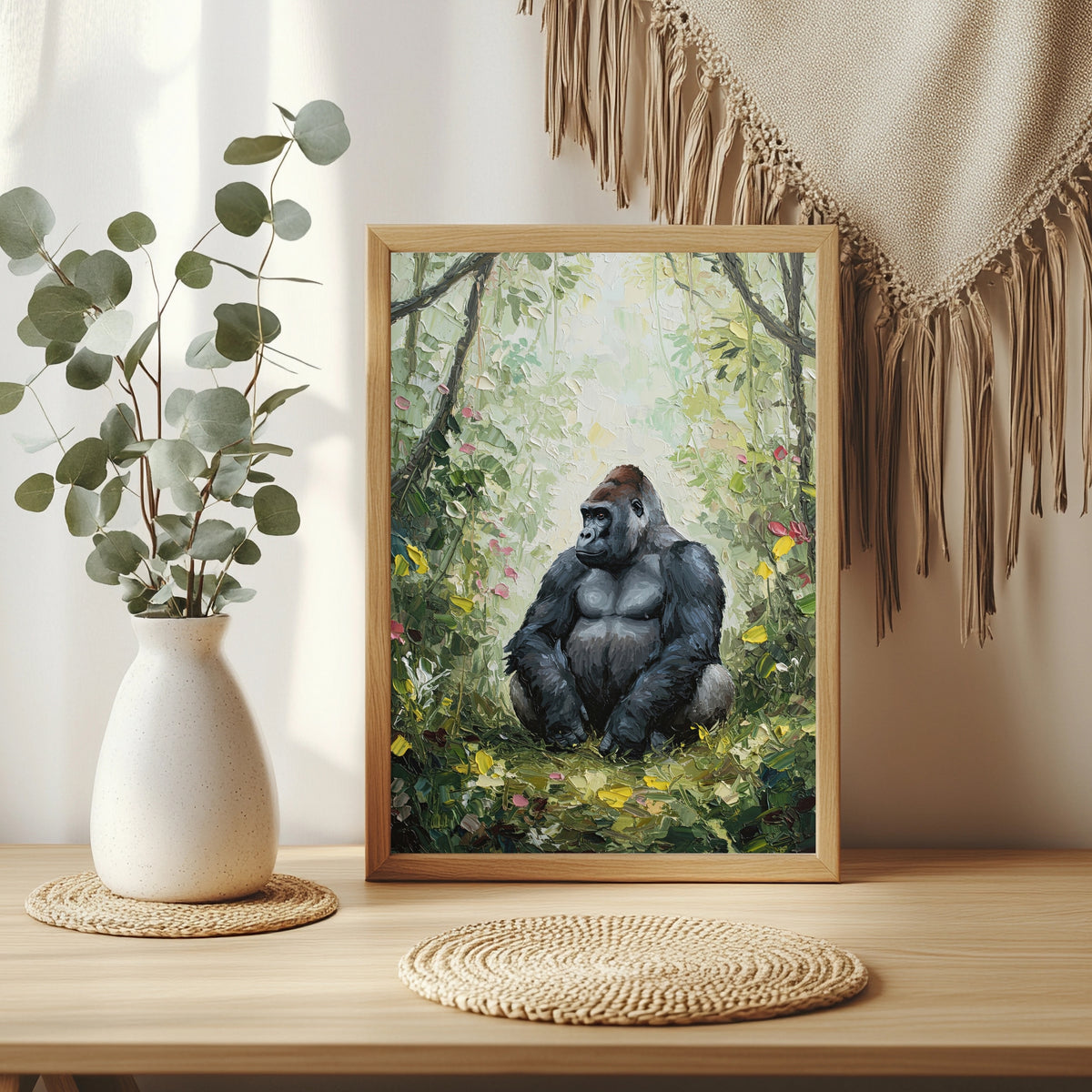 Gorilla im grünen Wald Poster – Raumansicht 3