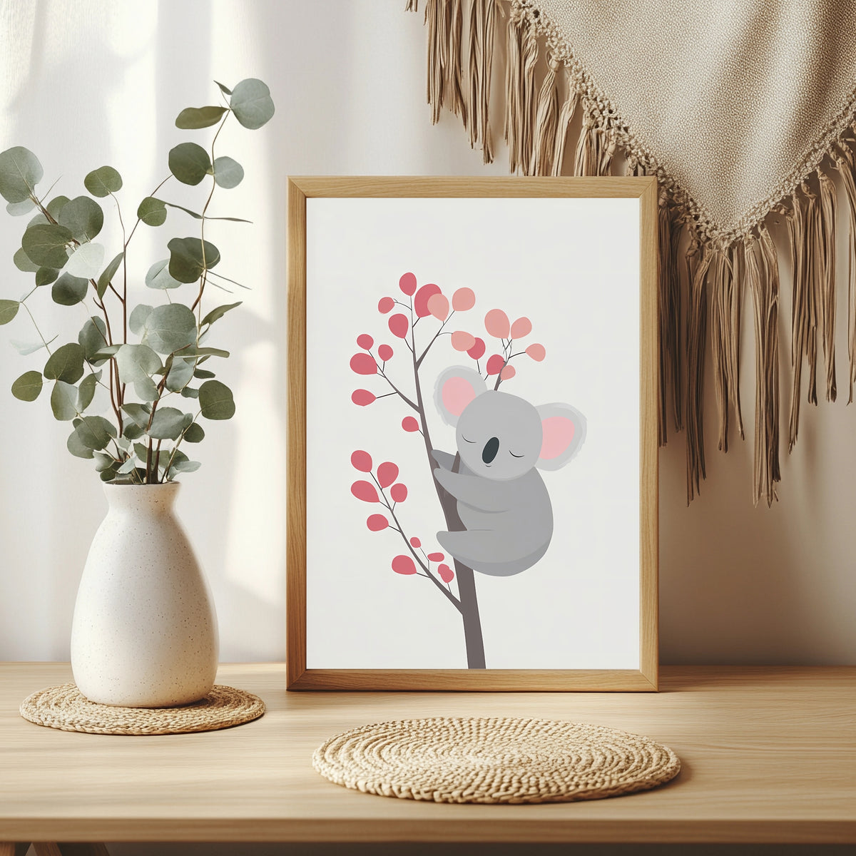 Schlafender Koala am Zweig Poster – Raumansicht 3