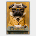 Grantiger Mops Boss Büro Poster – Produktansicht 1