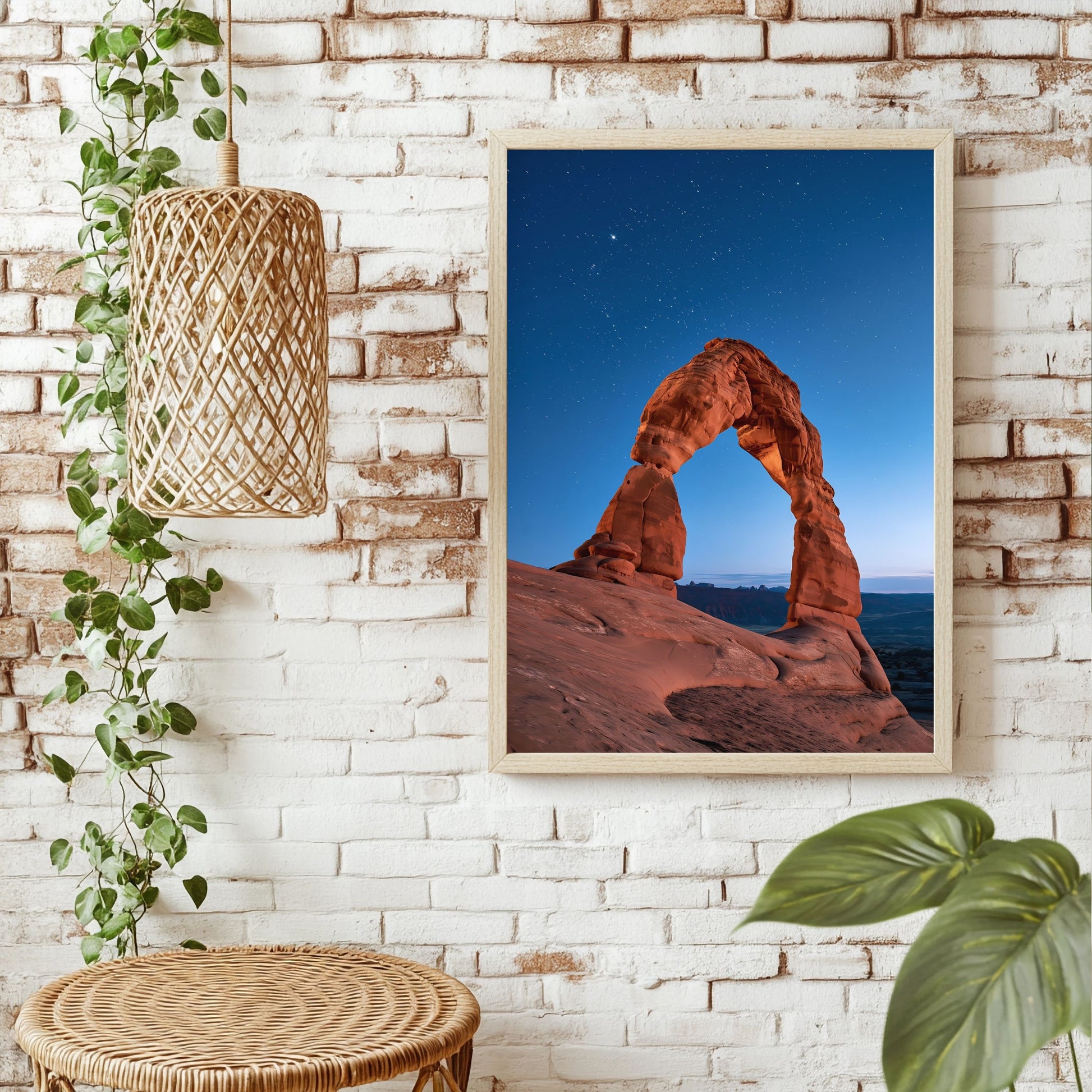 Felsbogen zur blauen Stunde Poster – Raumansicht 1